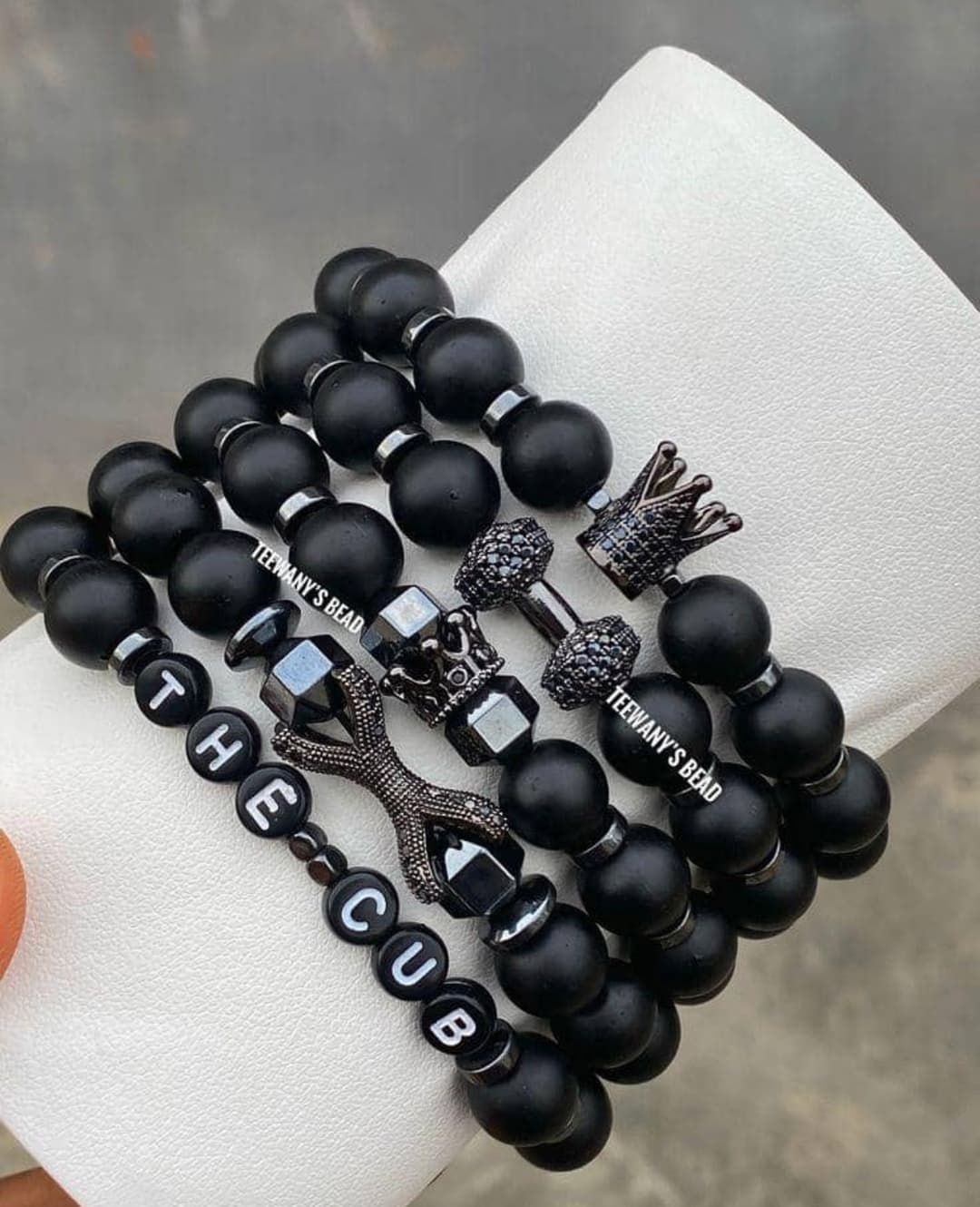 Beaded bracelet